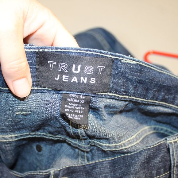 Men's TRUST Jeans Size 44 x 32 Dark Blue - Picture 10 of 13